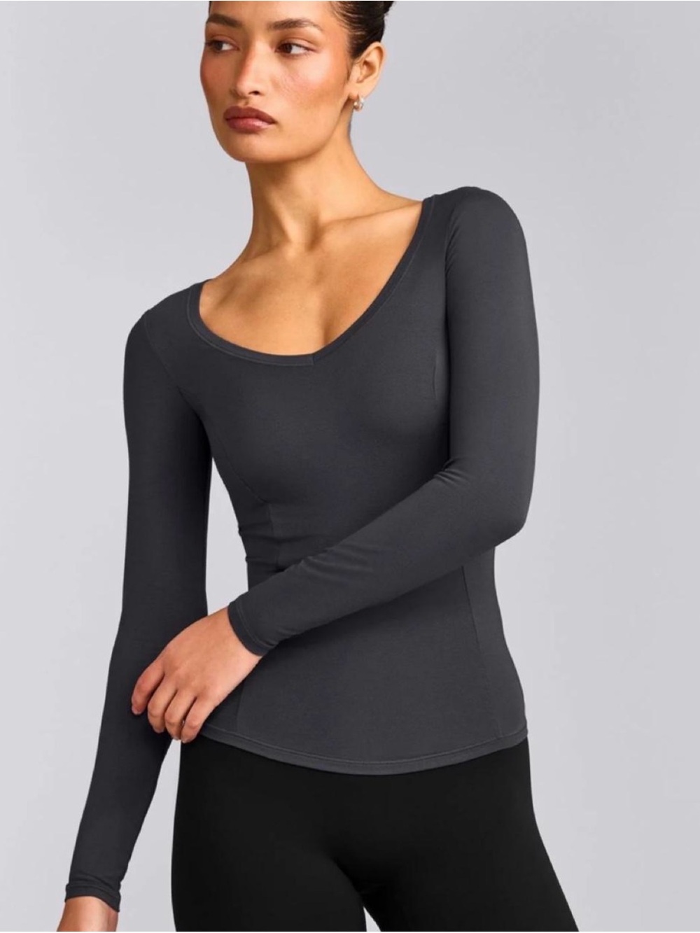 Oner Active Mellow Motion Wide V Neck Long Sleeve in Coal NWT - Picture 2 of 8